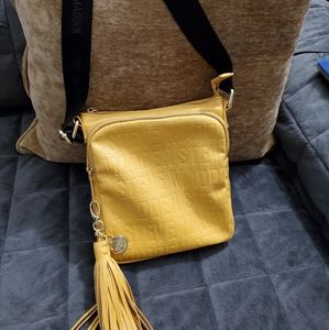 Steve Madden cross body purse
